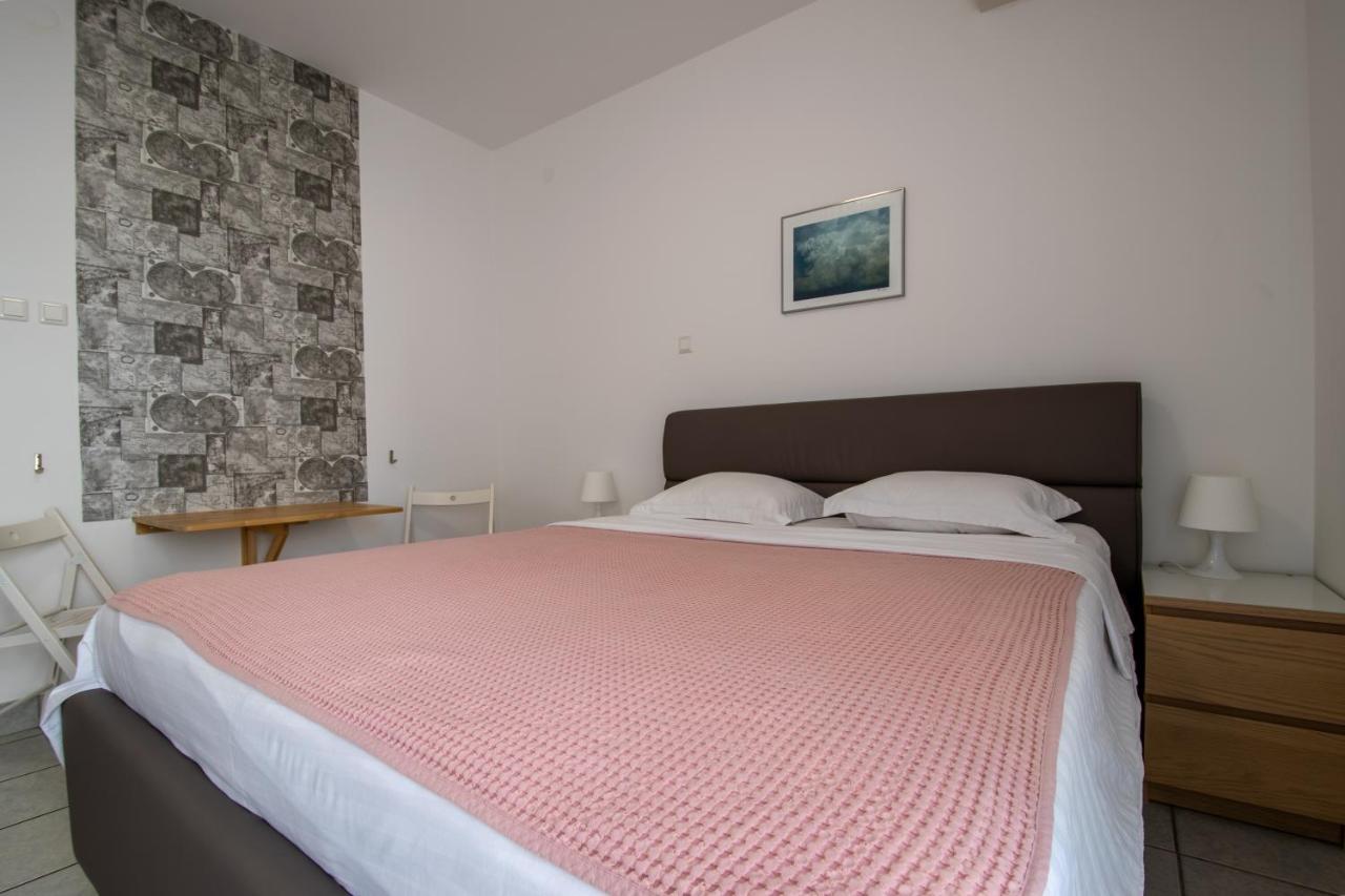 Aparthotel Lantina Betina  Exterior foto