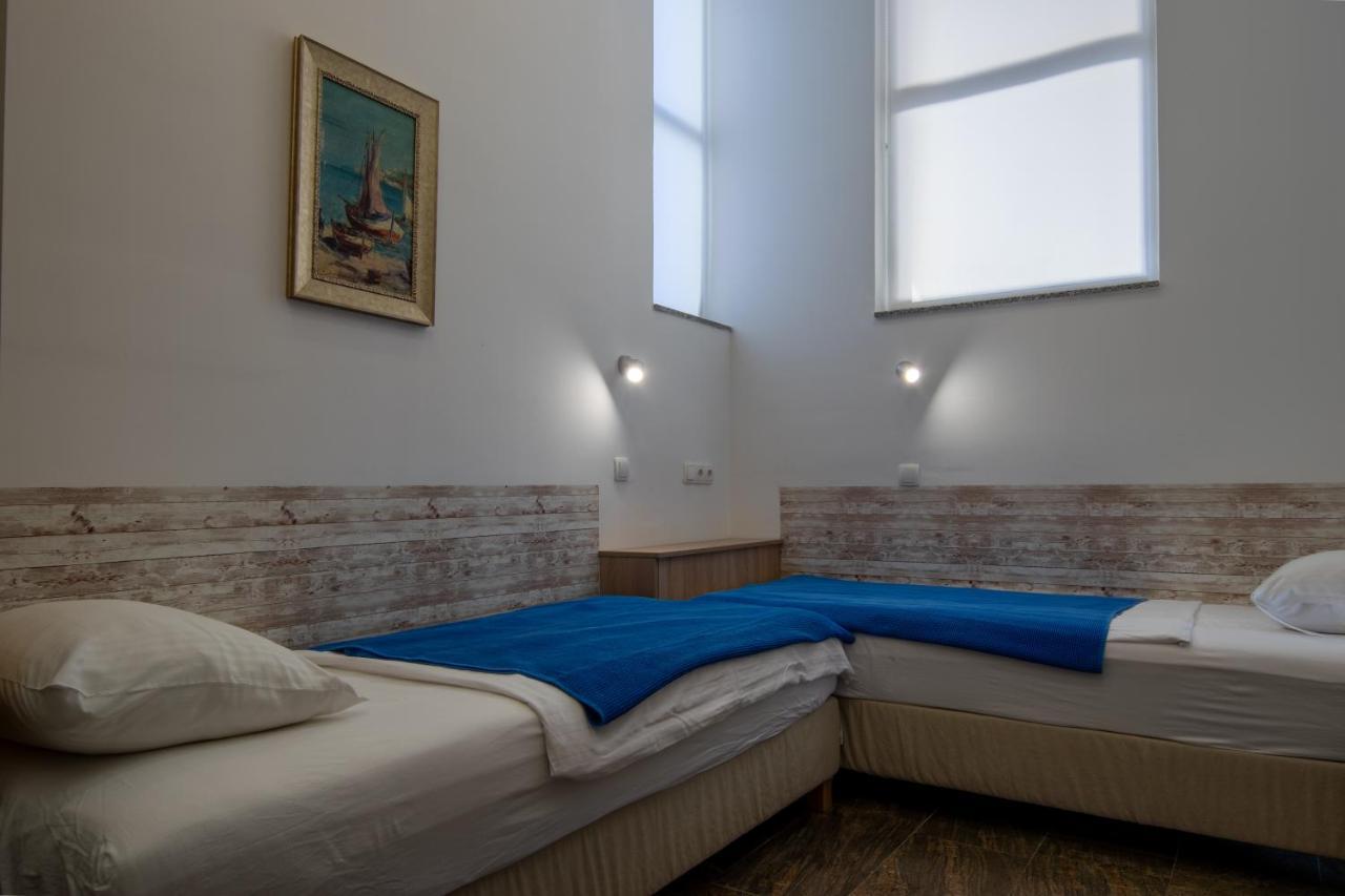 Aparthotel Lantina Betina  Exterior foto